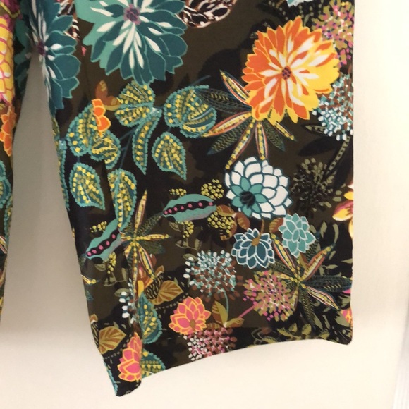 Loft floral wide leg crop pants - Picture 3 of 8